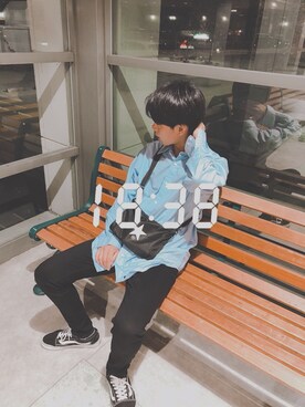 「CONVERSE TOKYO（コンバーストウキョウ）のアイテム（ショルダーバッグ）」を使った、けんさん（メンズ・173cm）の秋コーディネート