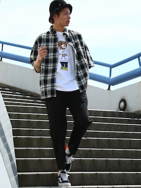 「improves（インプローブス）のアイテム（チノパンツ）」を使った、improves_officialさん（メンズ・185cm）の春コーディネート