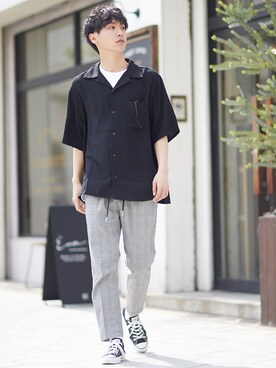 「improves（インプローブス）のアイテム（チノパンツ）」を使った、improves_officialさん（メンズ・178cm）の春コーディネート