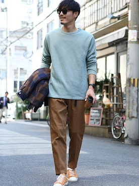 「improves（インプローブス）のアイテム（チノパンツ）」を使った、improves_officialさん（メンズ・181cm）の秋コーディネート