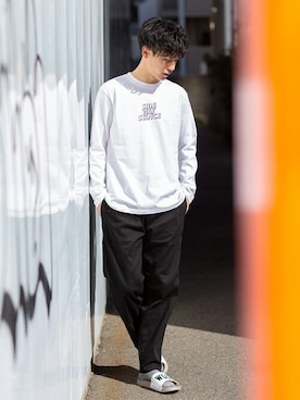 「improves（インプローブス）のアイテム（チノパンツ）」を使った、improves_officialさん（メンズ・178cm）の春コーディネート