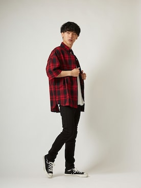 「improves（インプローブス）のアイテム（チノパンツ）」を使った、improves_officialさん（メンズ・178cm）の夏コーディネート