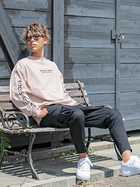 「improves（インプローブス）のアイテム（カーゴパンツ）」を使った、improves_officialさん（メンズ・180cm）の秋コーディネート