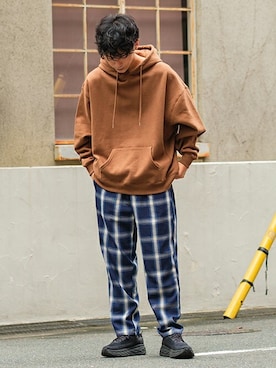 「improves（インプローブス）のアイテム（パーカー）」を使った、improves_officialさん（メンズ・178cm）の秋コーディネート