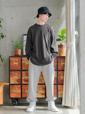 「SIDEWAY STANCE（サイドウェイスタンス）のアイテム」を使った、improves_officialさん（メンズ・172cm）の秋コーディネート
