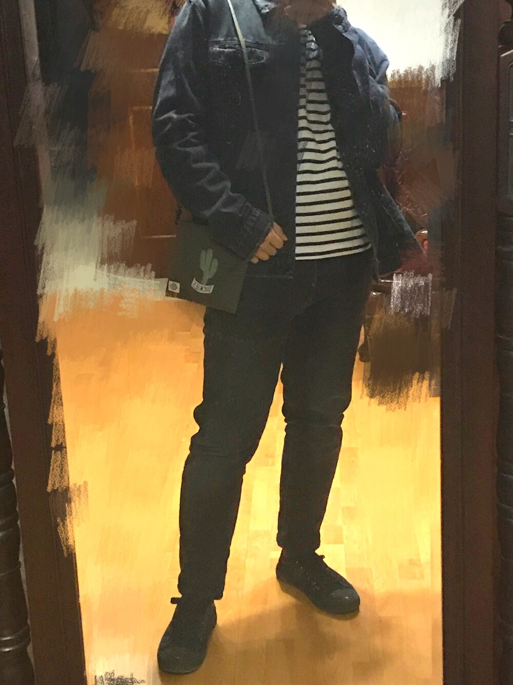 「FOREVER 21のアイテム（デニムジャケット、ブラック系）」を使った、adonis贝贝さん（メンズ・168cm）の秋コーディネートの1枚目の写真