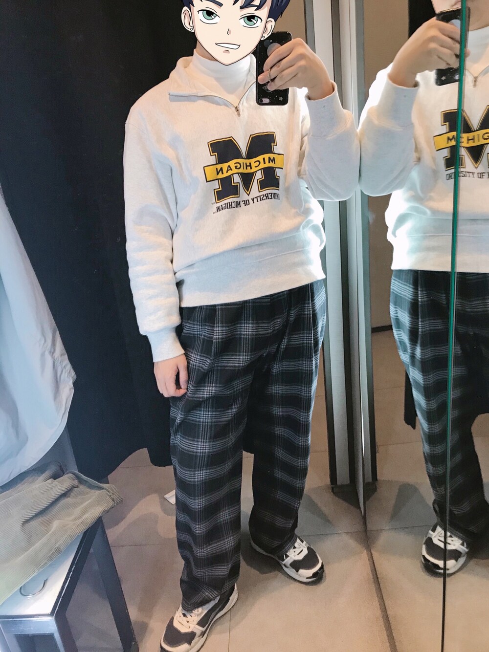 「GUのアイテム（パーカー、ホワイト系）」を使った、adonis贝贝さん（メンズ・168cm）の冬コーディネートの1枚目の写真