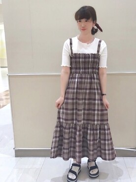 「earth music&ecology（アースミュージックアンドエコロジー）のメローボートネック半袖プルオーバー（Tシャツ/カットソー）」を使った、ゆりまる*さん（レディース・160cm）の春コーディネート
