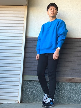 「ダニエルウェリントン」｜「アイテム（スウェット）」を使った、ルークさん（メンズ・171cm）の秋コーディネート