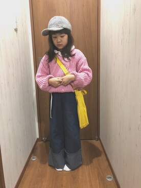「襟付きトップス」｜「アイテム（キャップ）」を使った、taaako0712さん（キッズ・130cm）の冬コーディネート