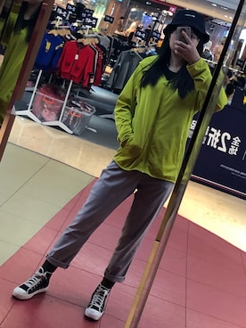 「UNIQLO（ユニクロ）のアイテム（スタジャン）」を使った、mrslee0102さん（レディース・166cm）の秋コーディネート