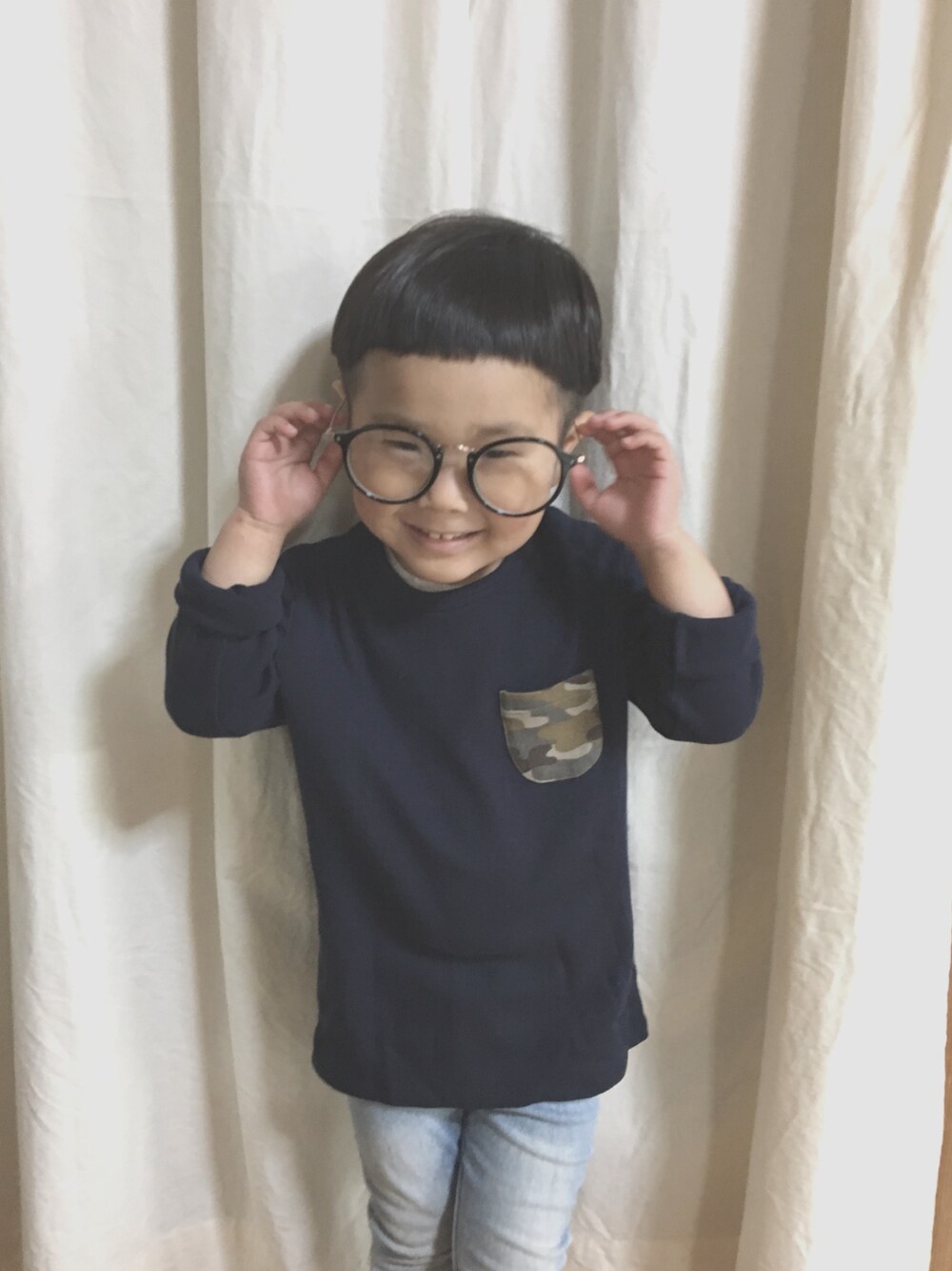 「シンプル、たらちゃんヘアー、カリアゲ」｜「UNIQLOのアイテム（Tシャツ/カットソー、ブルー系）」を使った、kazyuさん（レディース・152cm）の春コーディネートの1枚目の写真