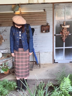 「カフェ」｜「アイテム（ハンチング/ベレー帽）」を使った、ゆさん（レディース・161cm）の秋コーディネート