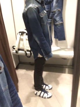 「OFF-WHITE」｜「アイテム（デニムジャケット）」を使った、Tatsuyaさん（メンズ・177cm）の春コーディネート