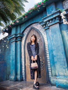 「travel」｜「アイテム（サンダル）」を使った、YEHさん（レディース・168cm）の冬コーディネート