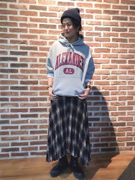 「HANES（ヘインズ）のアイテム（その他アンダーウェア/インナー）」を使った、tachanさん（レディース・166cm）の冬コーディネート