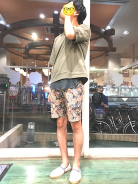 「ガラパン」｜「アイテム（スリッポン）」を使った、くろぶちさん（メンズ・182cm）の夏コーディネート