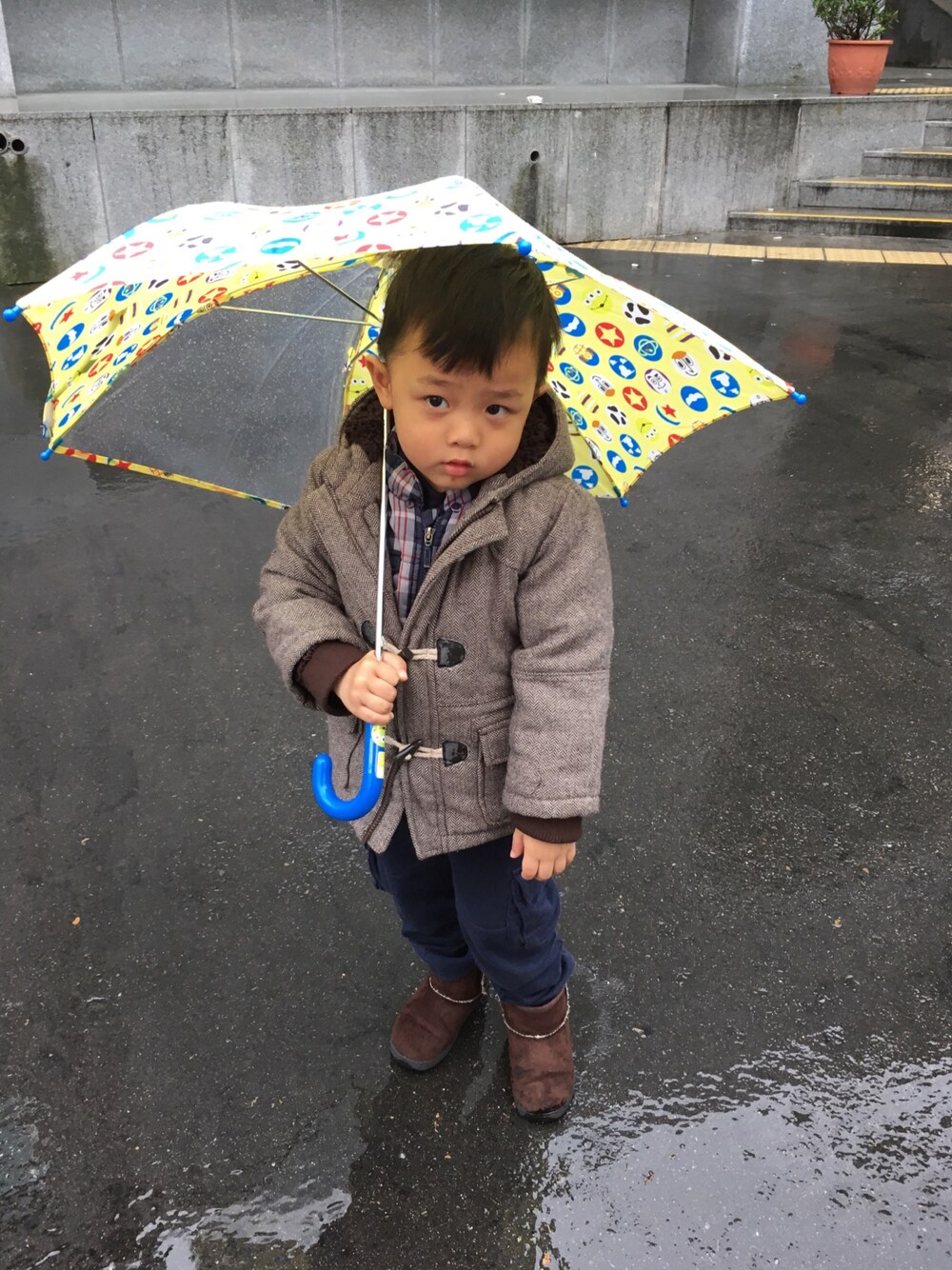 hsuanlinさん（キッズ・100cm）の冬コーディネートの1枚目の写真