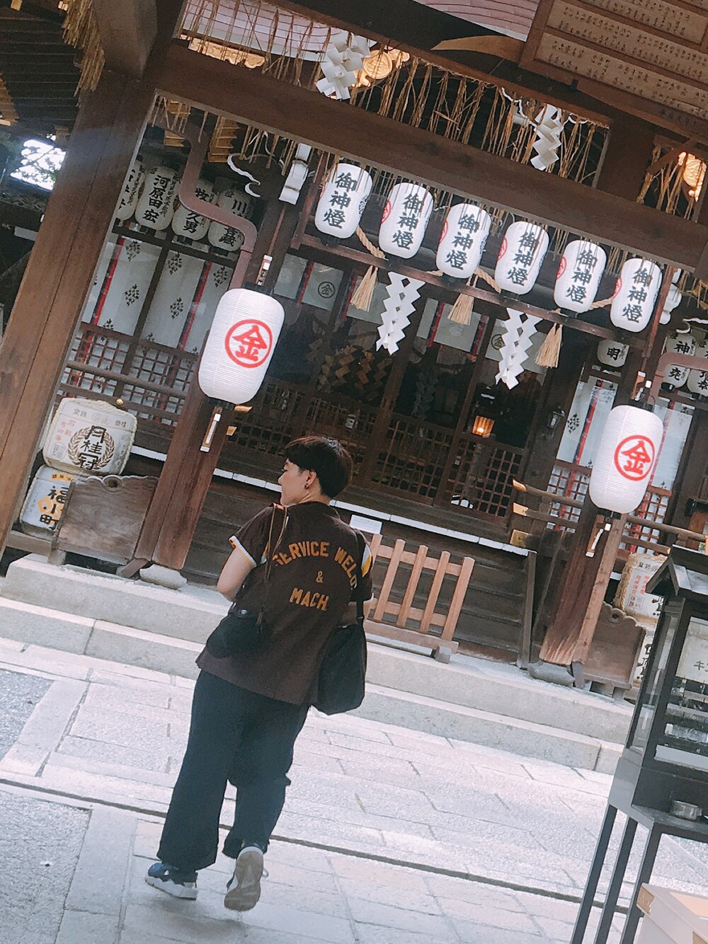 「京都」｜「古着のアイテム（シャツ/ブラウス、ブラウン系）」を使った、yukaさん（レディース・164cm）の夏コーディネートの1枚目の写真