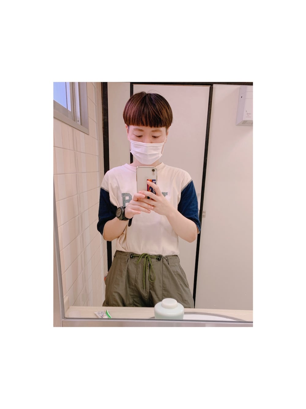 「BEAMS BOYのBEAMS BOY / ボーイ ロゴ リバーシブル Tシャツ（Tシャツ/カットソー、ホワイト系）」を使った、yukaさん（レディース・164cm）の夏コーディネートの1枚目の写真