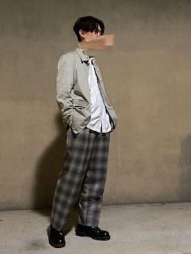 「UNIQLO（ユニクロ）のエクストラファインコットンブロードオーバーサイズシャツ（長袖）（シャツ/ブラウス、ホワイト系）」を使った、よっしーさん（メンズ・176cm）の春コーディネート