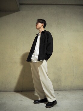 「HARE（ハレ）のトロミシャツ(HARE)（シャツ/ブラウス、ブラック系）」を使った、よっしーさん（メンズ・176cm）の春コーディネート