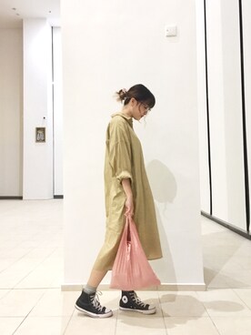 「MUJI」｜「アイテム（シャツワンピース）」を使った、Kさん（レディース・160cm）の秋コーディネート