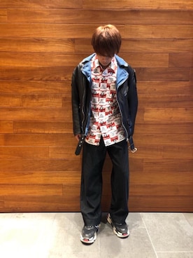 「アイテム（ライダースジャケット、ブルー系）」を使った、らいさん（メンズ・168cm）の秋コーディネート