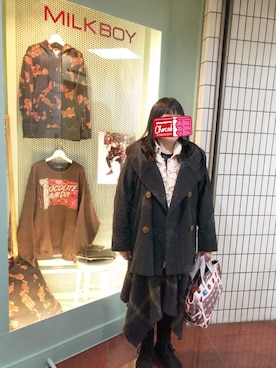 「MILKBOY」｜「アイテム（その他アウター）」を使った、奈々さん（レディース・162cm）の冬コーディネート