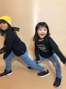 「CIAOPANIC（チャオパニック）のアイテム（シューズ）」を使った、Keisukeさん（キッズ・120cm）の秋コーディネート