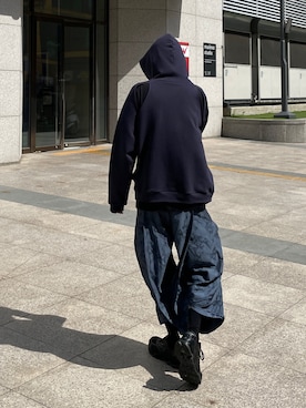 「KIKO KOSTADINOV（キコ コスタディノフ）のアイテム（パンツ）」を使った、강겨울さん（メンズ・174cm）の夏コーディネート