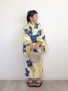 「浴衣」｜「アイテム（ビーチサンダル）」を使った、mikiさん（キッズ・123cm）の夏コーディネート