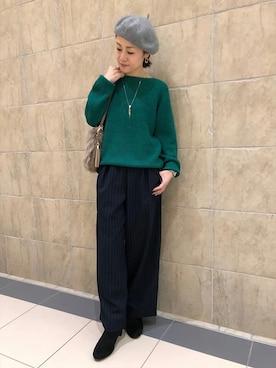 「アイテム（クラッチバッグ、パープル系）」を使った、groveさん（レディース・155cm）の冬コーディネート