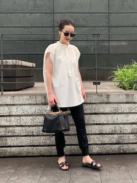 「HERMES（エルメス）のアイテム（シューズ）」を使った、moekaさん（レディース・163cm）の夏コーディネート
