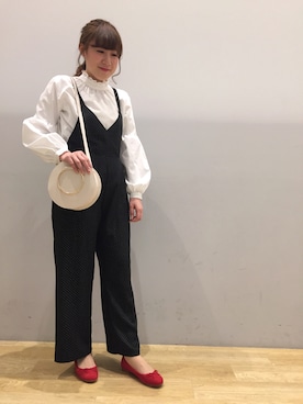 「オリエンタルトラフィック」｜「アイテム（オールインワン・サロペット）」を使った、hirono ozawaさん（レディース・159cm）の冬コーディネート