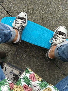 「CONVERSE（コンバース）のCONVERSE コンバース オール スター オックス / ALL STAR OX(BLACK) 32160321（スニーカー）」を使った、mozieさん（レディース・152cm・20代）の秋コーディネート