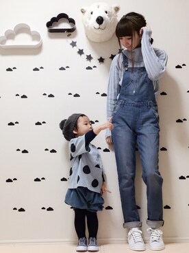 「ブルー」｜「アイテム（サロペット/オーバーオール）」を使った、Minatonca*さん（キッズ・90cm）の冬コーディネート