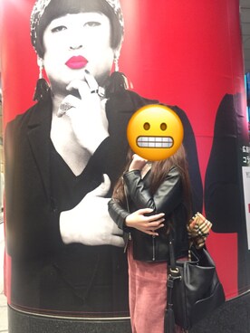 「GU（ジーユー）のアイテム（ライダースジャケット、ブラック系）」を使った、よーこさん（レディース・156cm）の冬コーディネート