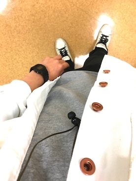 「beats. by dr.dre（ビーツバイドクタードレ）のアイテム（その他）」を使った、BLACK BEARさん（メンズ・169cm）の春コーディネート