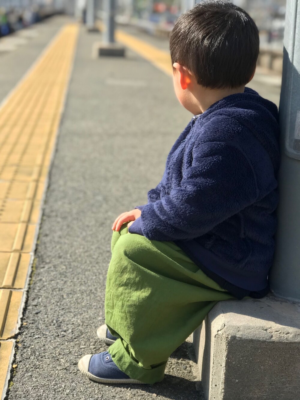 「LEE、韓国子供服、西松屋」｜「LeeのBOA フリース　ブルゾン（ブルゾン、ブルー系）」を使った、あぢゃさん（キッズ・90cm）の冬コーディネートの1枚目の写真