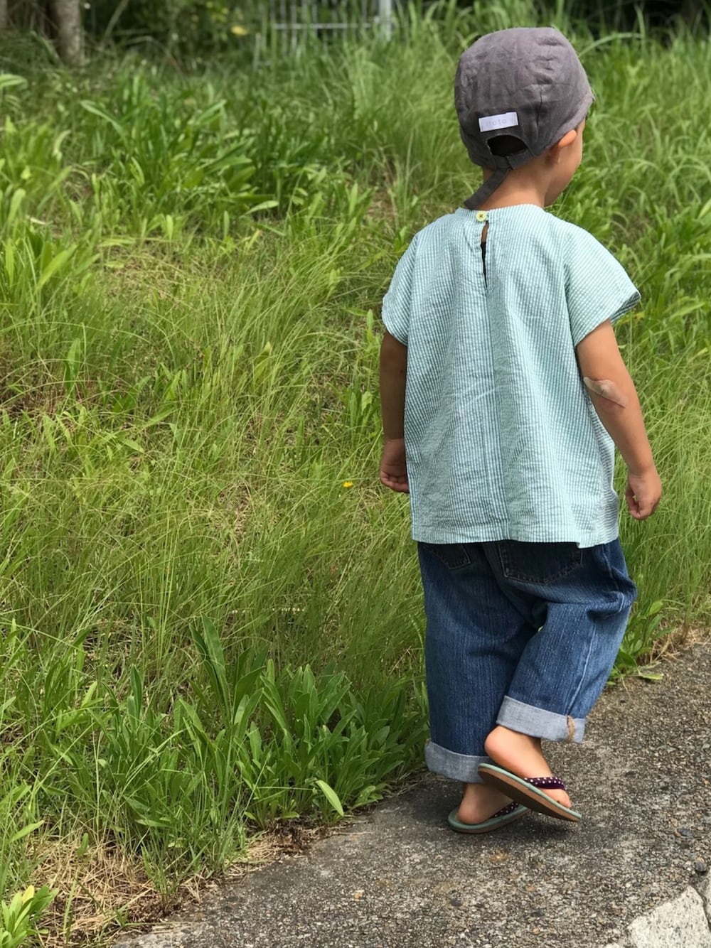 「ハンドメイド、handmade、babygap、ミサトっ子」｜「itoto(handmade)のアイテム（キャップ、グレー系）」を使った、あぢゃさん（キッズ・90cm）の夏コーディネートの1枚目の写真
