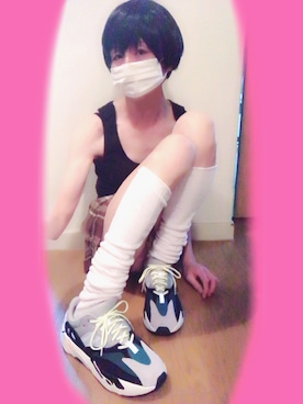 「yeezy boost 700」｜ジュクチョーーさん（メンズ・174cm）の冬コーディネート