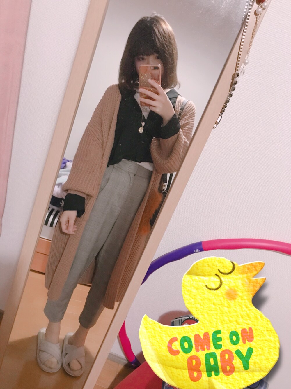 「春コーデ、大人カジュアル、ゆるコーデ、おしゃれさんと繋がりたい、パンツスタイル、春色、ハイウエスト、お花見コーデ」｜「SPINNSのアイテム（シャツ/ブラウス、ホワイト系）」を使った、ののか👼🏻さん（レディース・166cm）の春コーディネートの1枚目の写真