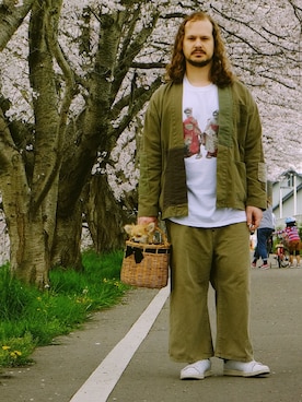 「花見」｜「アイテム（ミリタリージャケット）」を使った、TheHairKidさん（メンズ・173cm）の春コーディネート