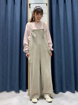 「Samansa Mos2 blue（サマンサモスモスブルー）のアイテム（サロペット/オーバーオール）」を使った、さ や か  ☺︎さん（レディース・160cm）の冬コーディネート
