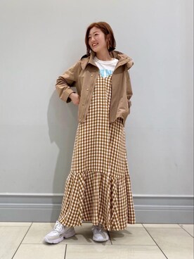 「アイテム（マウンテンパーカー、ブラウン系）」を使った、竹口（takeguchi）さん（レディース・159cm）の春コーディネート