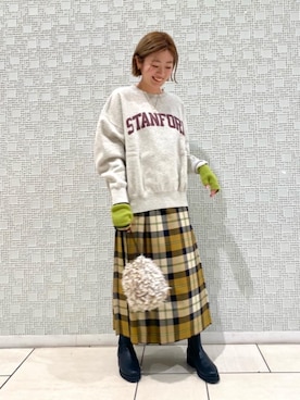 「RECOMMEND  ITEM STYLING」｜「アイテム（スウェット）」を使った、竹口（takeguchi）さん（レディース・159cm）の秋コーディネート