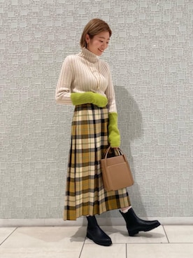 「Soierie（ソワリー）のアイテム（ネックレス）」を使った、竹口（takeguchi）さん（レディース・159cm）の秋コーディネート