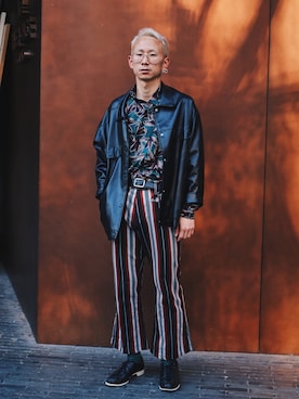 「Yves Saint Laurent（イヴサンローラン）のアイテム（パンツ）」を使った、秦然さん（メンズ・175cm）の春コーディネート