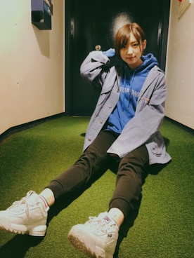 「アイテム（デニムジャケット）」を使った、おおたゆうりさん（レディース・163cm）の春コーディネート